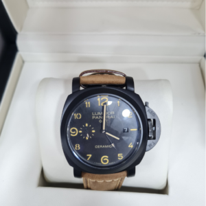 Panerai Luminor GMT