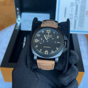 Panerai Luminor GMT