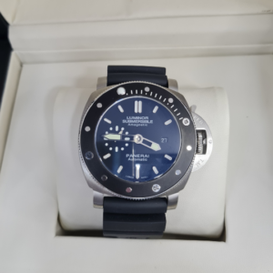 Panerai Luminor Submersible Amagnetic