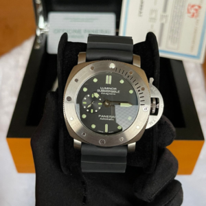 Panerai Luminor Submersible Amagnetic